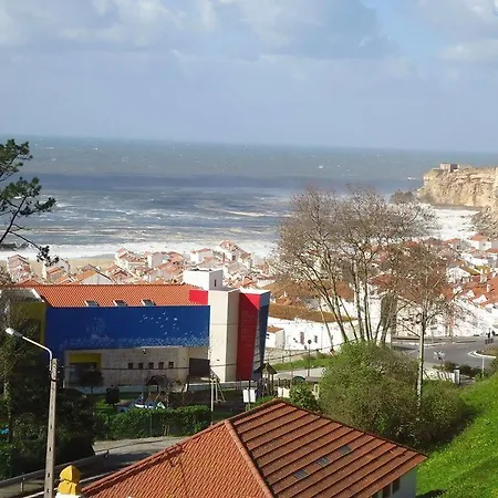 Konukevi Casa Senhor Dos Passos Nazaré