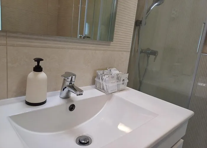 Casa Senhor Dos Passos بيت ضيافة 3*